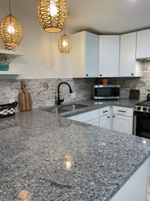 Sarasota’s Best Home Base Resort +Free Amenities - Image 4
