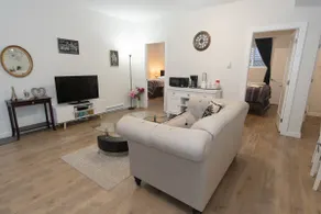 Kam Residence - Image 5
