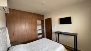Modern apartment with a central location - Image 5