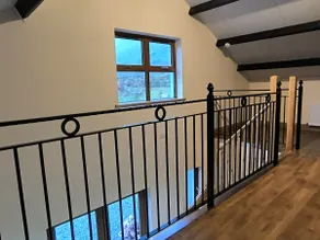 Mountain Side Lodge - Image 5