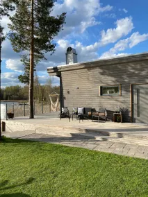 Dream location by the lake Sommen - Image 4