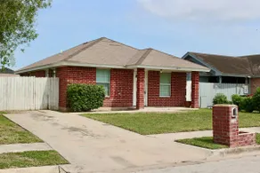 Little Red Brick House. - Image 4