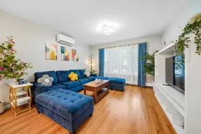 Modern 3BR Free Parking 30 Mins to NYC - Image 2