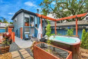 Houston Oasis Loft - Hot Tub - 65 ft. Pool - Image 5