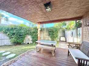 Coastal Cottage 233 | Walk to Beach • King Bed - Image 2