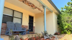Walk to Beach·Sleeps 6·Free Parking•Work Desk Area - Image 2