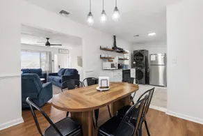 Moseley Manor | Pet Friendly | 2 full baths! - Image 2