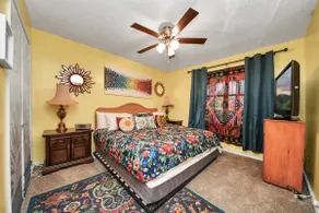 Beatles-Themed Retreat|Unique Stay in Channelview - Image 4