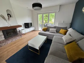 Villa in the city center, 10 min parking and billiards - Image 2