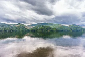 Lake Access Cabin Getaway - Image 4