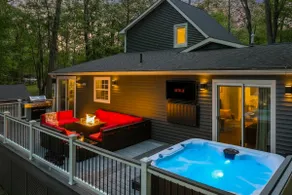 Cabin at WLE by Wallenpaupack w/Game Room& Hot Tub - Image 2