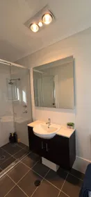Family Home with Separate Stuio - Image 3