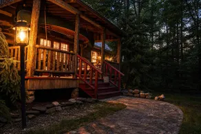 Ma & Pa's 1820 Cabin Firepit Trail w/Outdoor Bath - Image 4