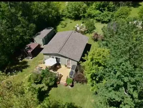 4 Season Cabin - screened in hot tub - Image 2