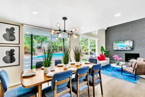 Spacious 5BR/4BA Retreat w/Pool 2 miles to strip - Image 2