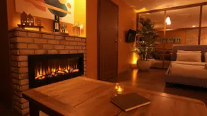 Deluxe Room with Jacuzzi, Fireplace - 102 - Image 2