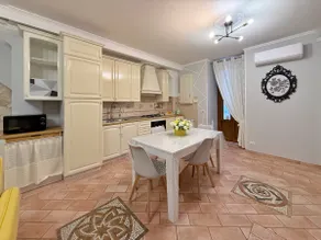 Typical House in Ariccia 2 Bedrooms 2 Bathrooms Parking - Image 2