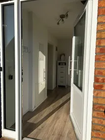 Modern apartment with its own. Entrance, bathroom, close to the slope - Image 4