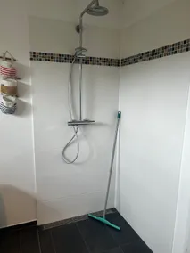Modern apartment with its own. Entrance, bathroom, close to the slope - Image 5