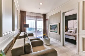 Royalis Suites - Image 2