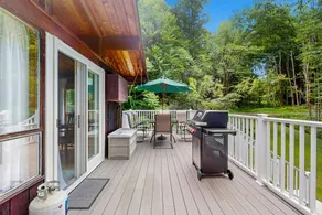 3BR house, gas fireplace, deck, bbq, w/d, wifi - Image 5