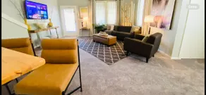 Dauphin Lofts - Image 3