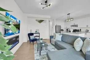 Modern Nest - 5 Beds, 2.5 Baths, 3 Park, Backyard - Image 4
