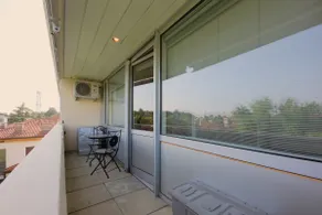 Luxury two-room apartment in front of the hospital - Image 4
