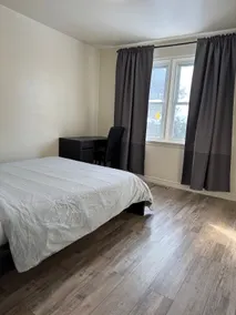 3Br Apt near Ottawa General Hospital - Image 4