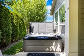 Hot Tub Sauna Fire Pit Office 4 BR Games - Image 2