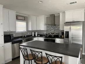 Cozy Cottage - Image 2