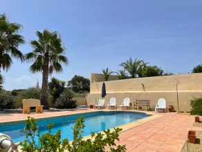 Villa with private pool, air conditioning, 2 bedrooms, 2 bathrooms - Image 2