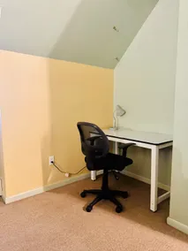 Private 2nd Floor Suite near MetLife Stadium & NYC - Image 4