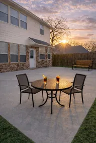 Family Friendly Sleeps 10, Yard + BBQ Near UNT TWU - Image 2