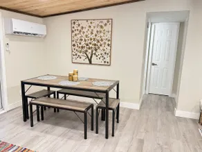 Cozy 3 Bdrm Cottage Retreat by the Springs - Image 4