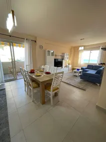 Leo Blue Apartment - Image 3