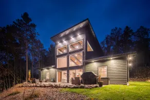 NEW private 4BD Lake Home | Pet-Friendly | Hot Tub - Image 2