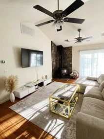 Private Vollyball Court, 5-Acre Haven w/AC. - Image 2