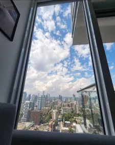 Penthouse in heart of Downtown - Newly Renovated! - Image 2