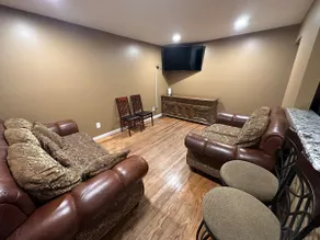 Perfect for the Whole Family including pets! - Image 2
