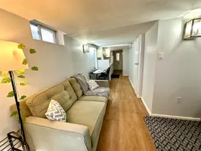 The Toronto Nest | with Parking - Image 2