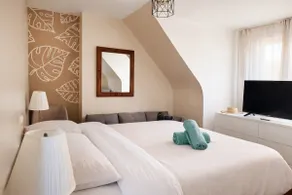 Modern & cozy house – Quiet garden downtown - Image 2