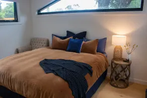 Cosy Luxury Cabin | Couples Retreat with Fireplace - Image 3