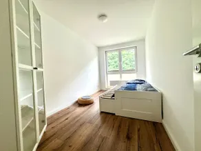 Close to the city & chic near Hamburg - Image 4