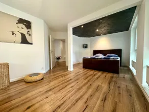 Close to the city & chic near Hamburg - Image 2