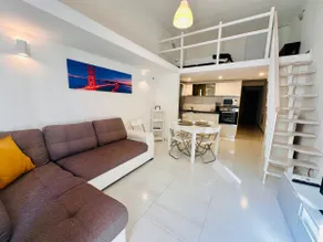 Porta Romana-Center Milan-A modern house of design - Image 2