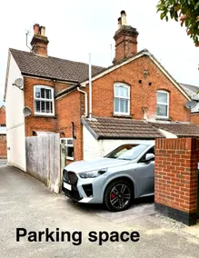 Jubilee : Basingstoke Private Flat Free parking - Image 3