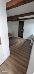 Charming + newly renovated house near the airport - Image 3