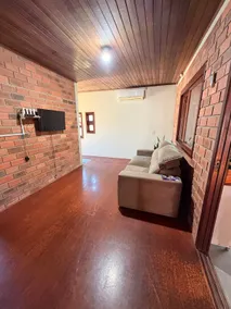 Riverside house - Image 3
