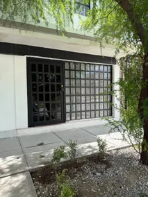 Relaxing separate room with mini garden - Image 3